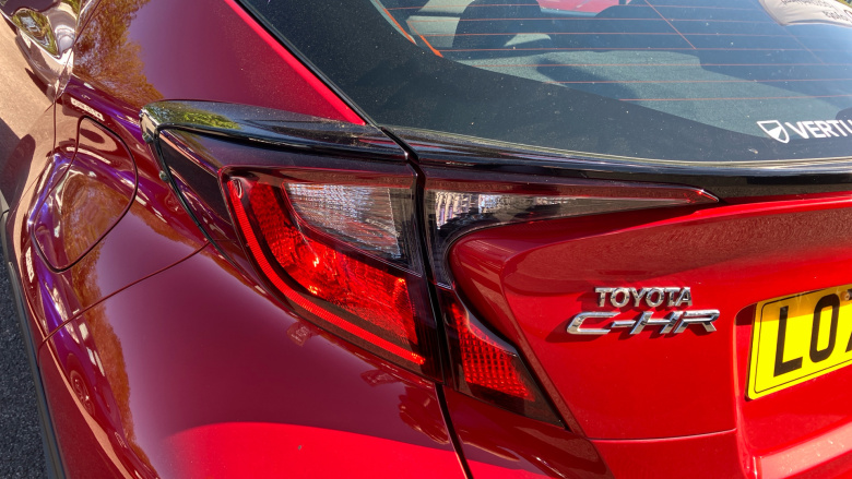 Toyota C-HR 1.8 Hybrid Icon 5dr CVT Hybrid Hatchback